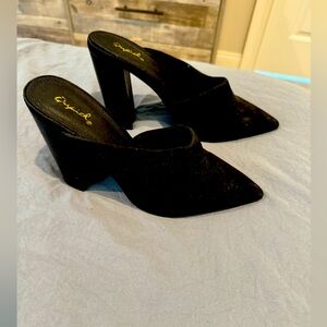 Black mules
